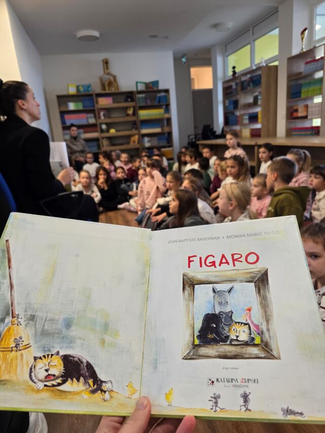 Prva lektira u školskoj knjižnici: Prvašići uz mačka Figara učili o važnosti prijateljstva Prva lektira u školskoj knjižnici: Prvašići uz mačka Figara učili o važnosti prijateljstva